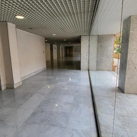 Apartament Penthouse Majestic, Mc, Bnbrickeys *